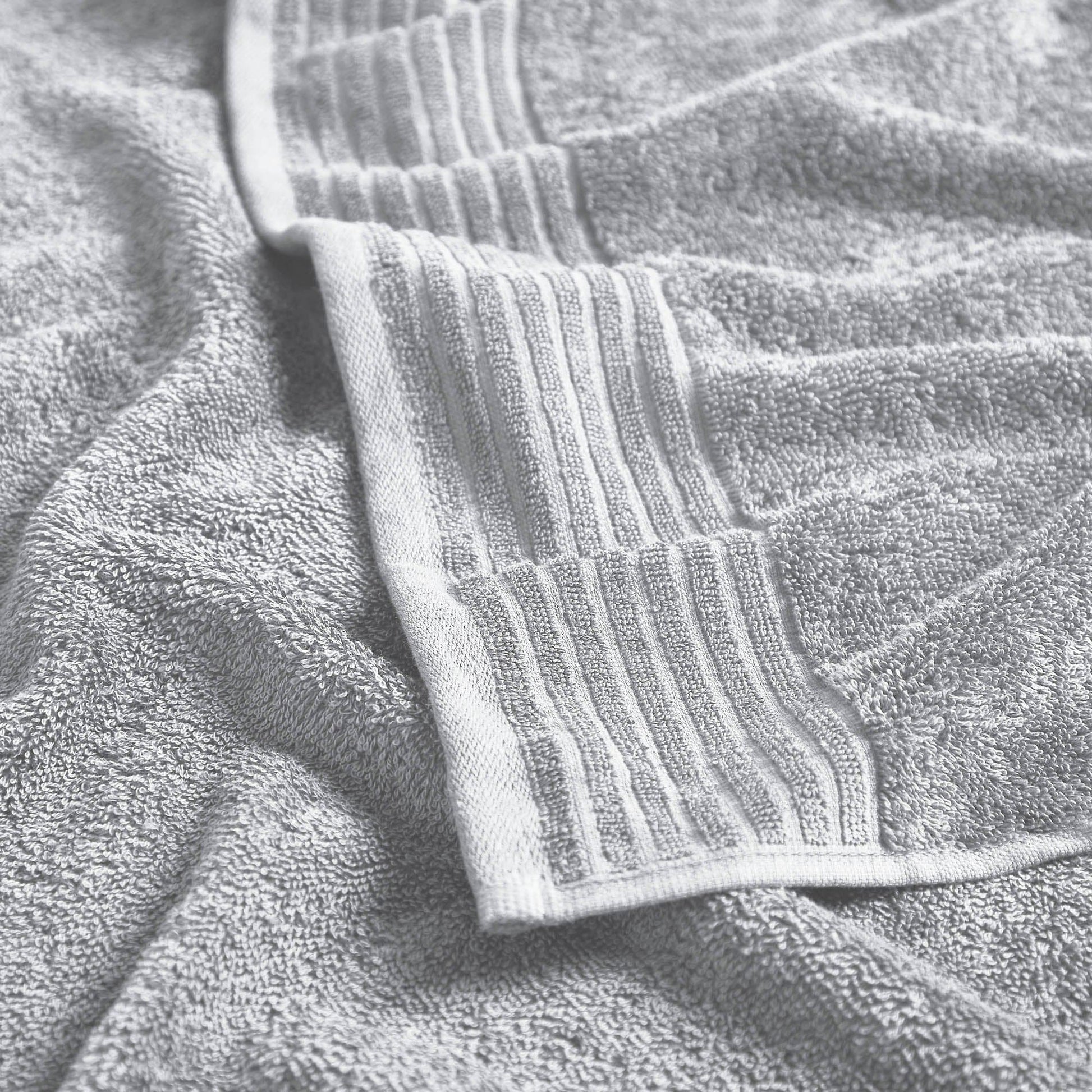 4 Pack Cotton Bath Towels - Kasper Collection - - Bath Towels