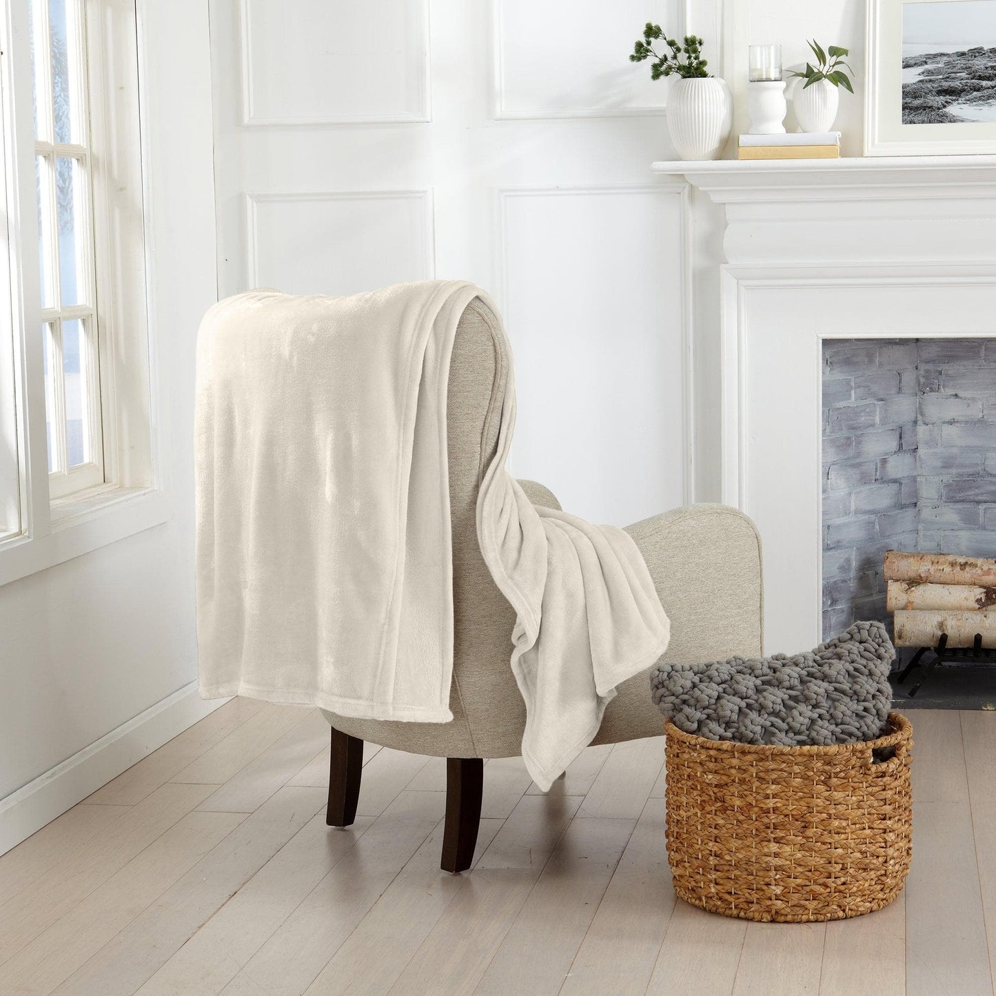 Velvet Plush Blanket - Avianna Collection - - Blankets