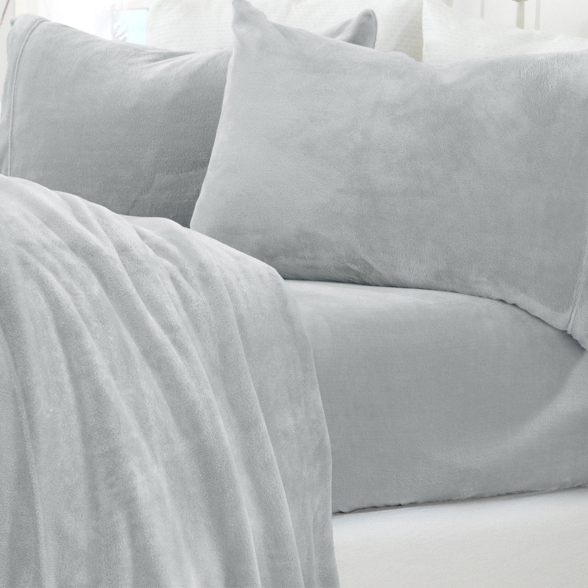 Solid Plush Sheet - Velvet Luxe Collection - - Sheets