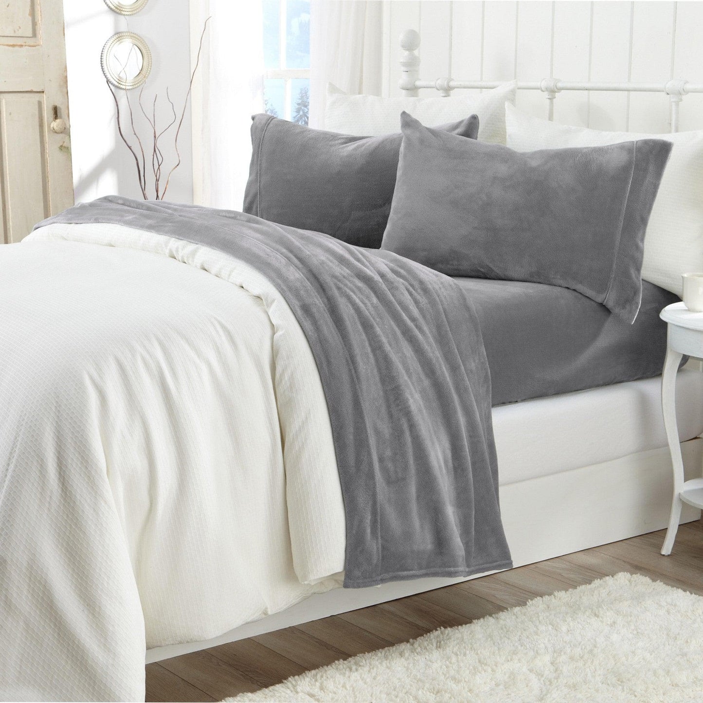 Solid Plush Sheet - Velvet Luxe Collection - - Sheets