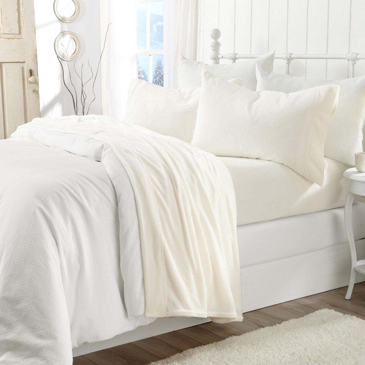 Solid Plush Sheet - Velvet Luxe Collection - - Sheets