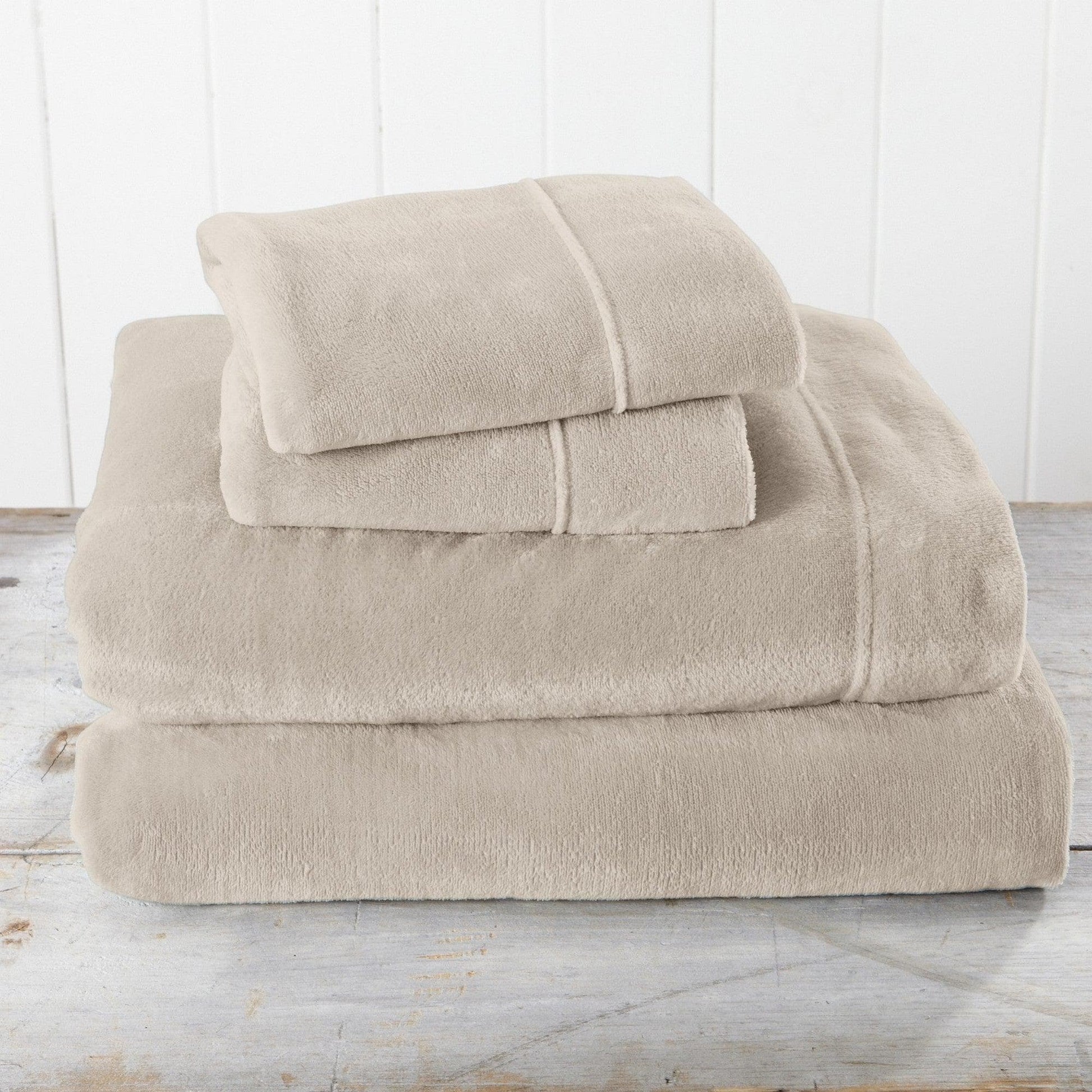 Solid Plush Sheet - Velvet Luxe Collection - - Sheets