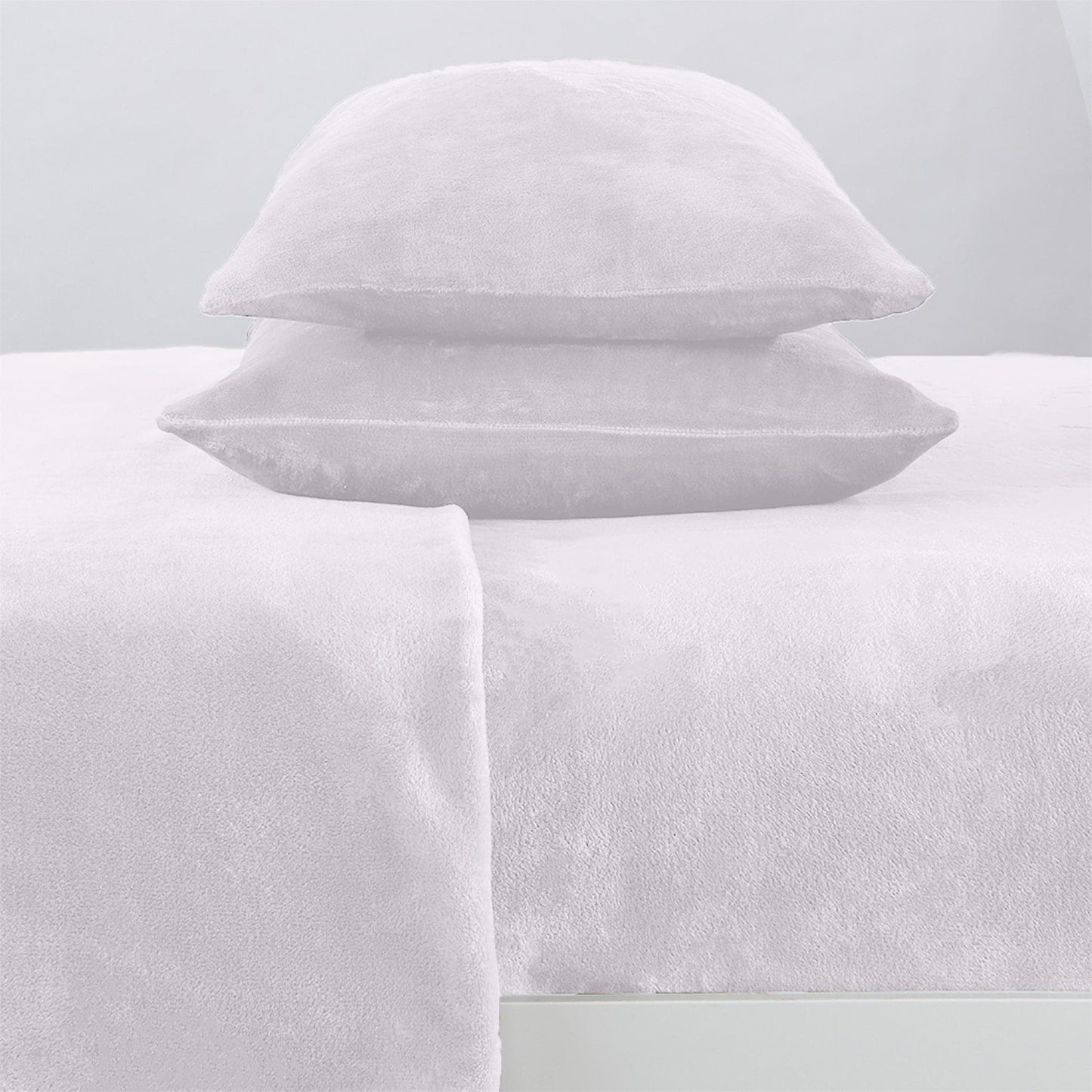 Solid Plush Sheet - Velvet Luxe Collection - Lilac - Sheets
