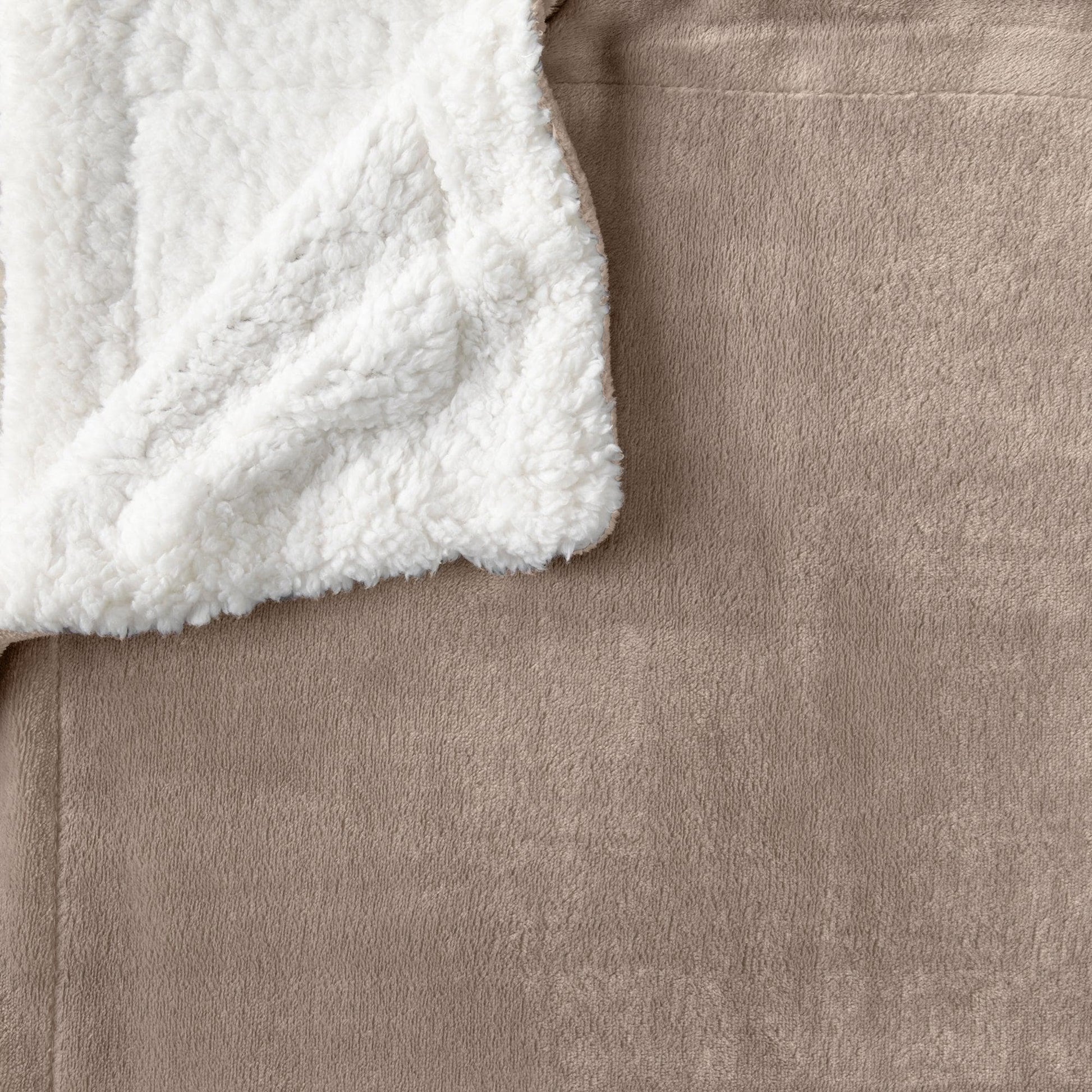 Velvet Plush Sherpa Luxury Bed Blanket - Kinsley Collection - -