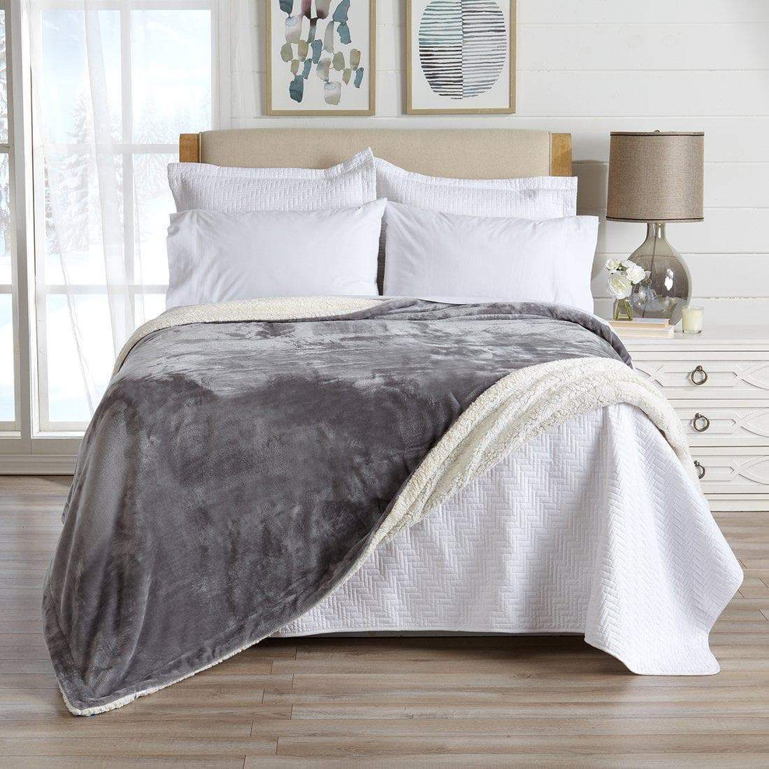 Velvet Plush Sherpa Luxury Bed Blanket - Kinsley Collection - -