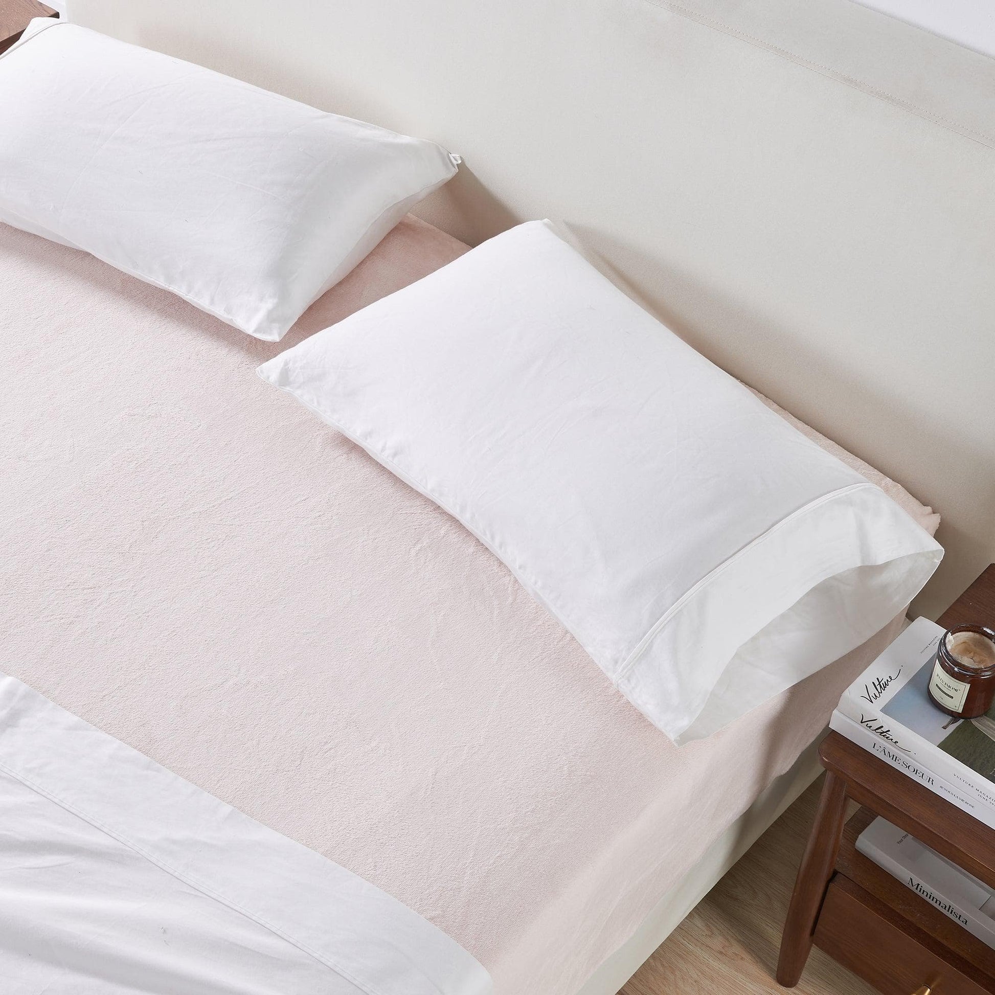 Solid Plush Fitted Sheet - Velvet Luxe Collection - - Bed Sheets