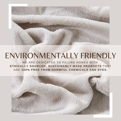 Solid Plush Fitted Sheet - Velvet Luxe Collection - - Bed Sheets