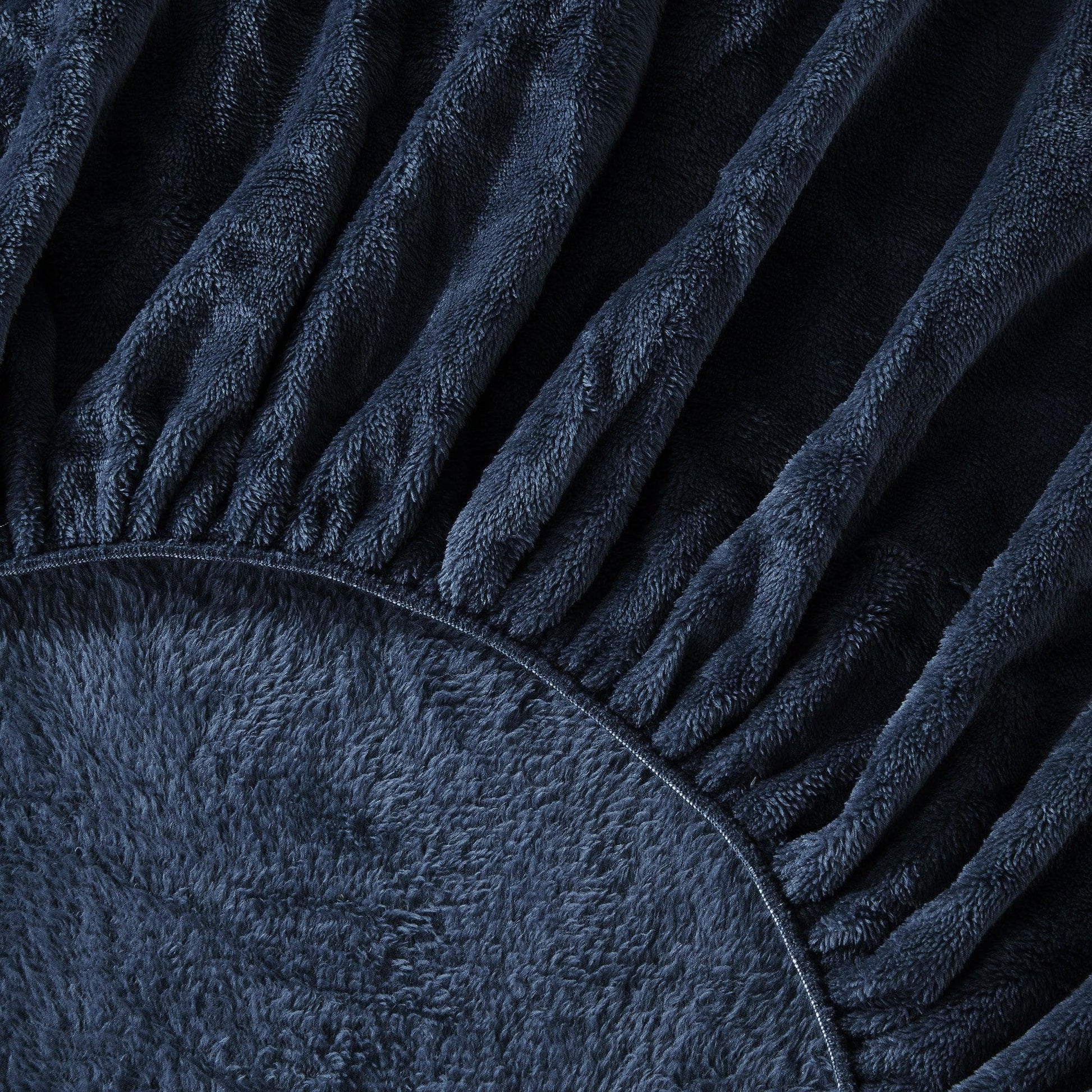 Solid Plush Fitted Sheet - Velvet Luxe Collection - - Bed Sheets