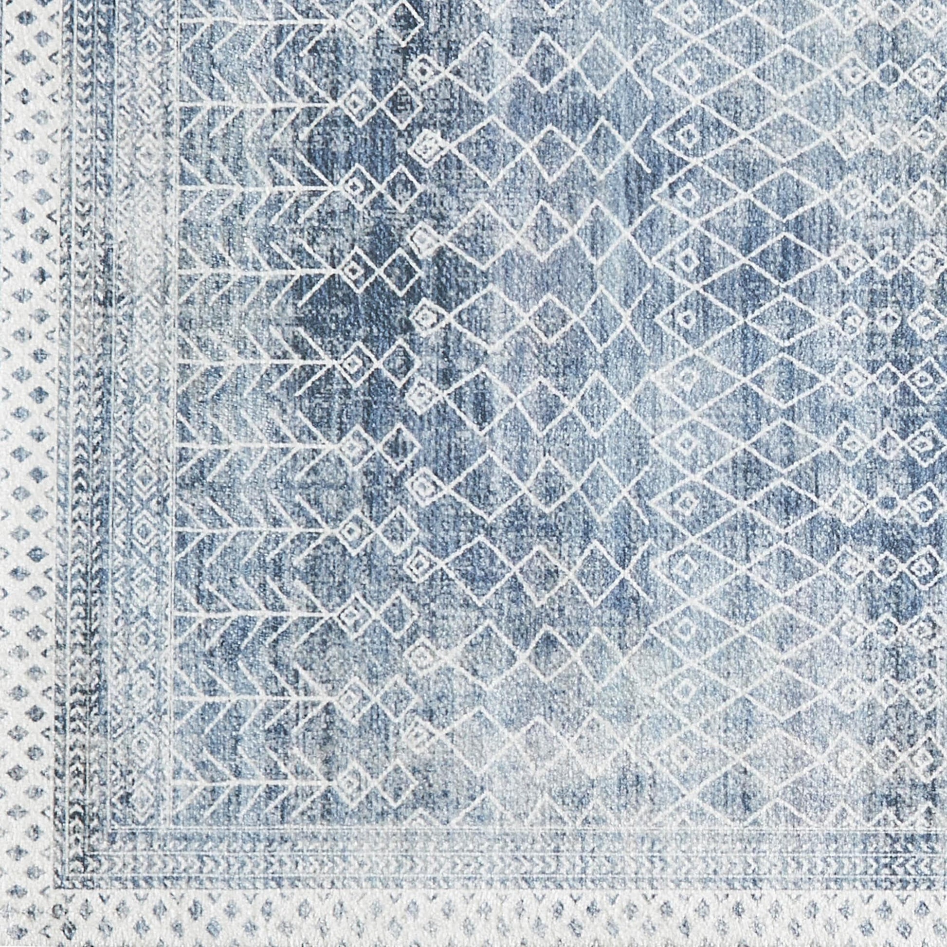 Distressed Moroccan Machine Washable Accent Area Rug 3' x 5' - Neve Collection - - Rugs