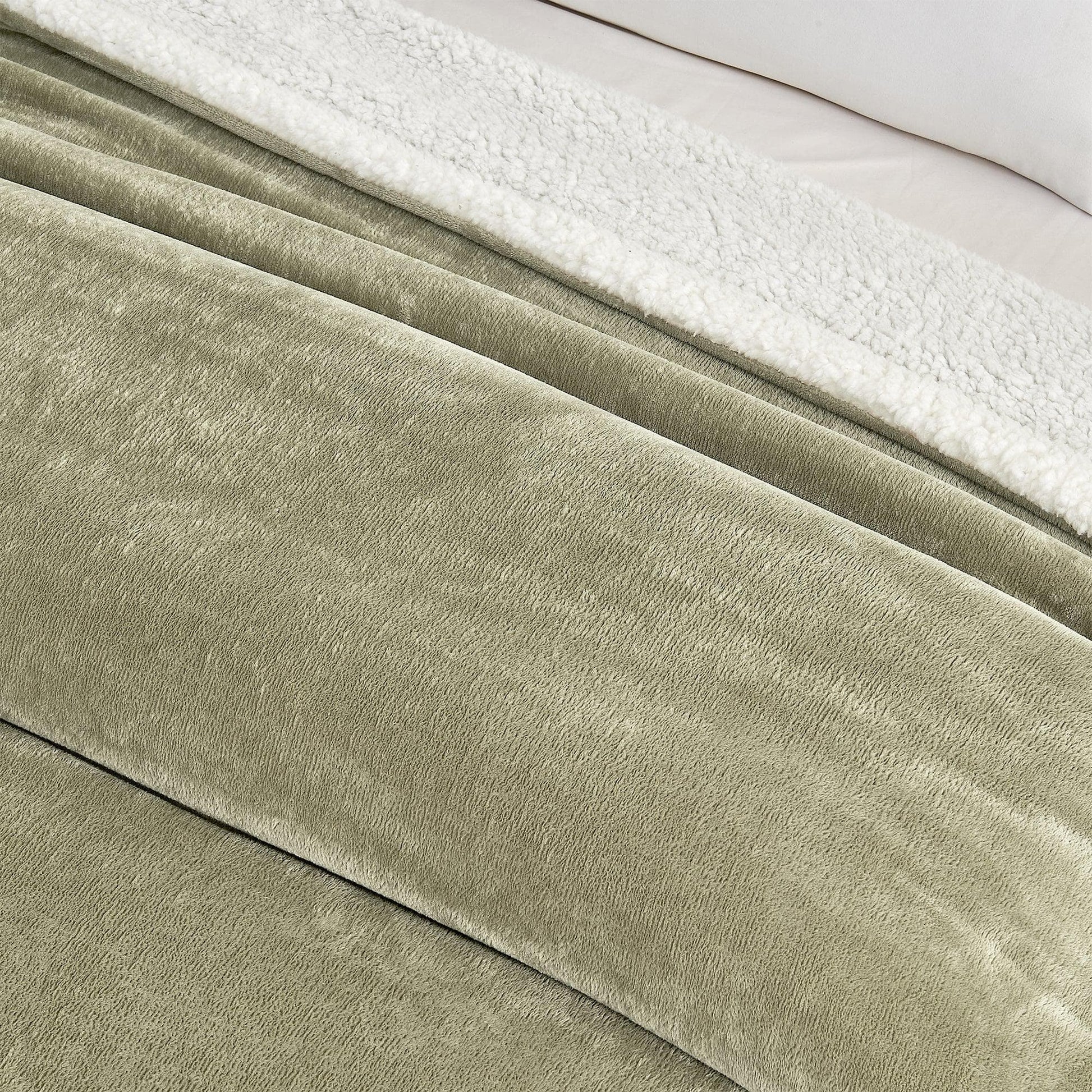 Velvet Plush Sherpa Luxury Bed Blanket - Kinsley Collection - -