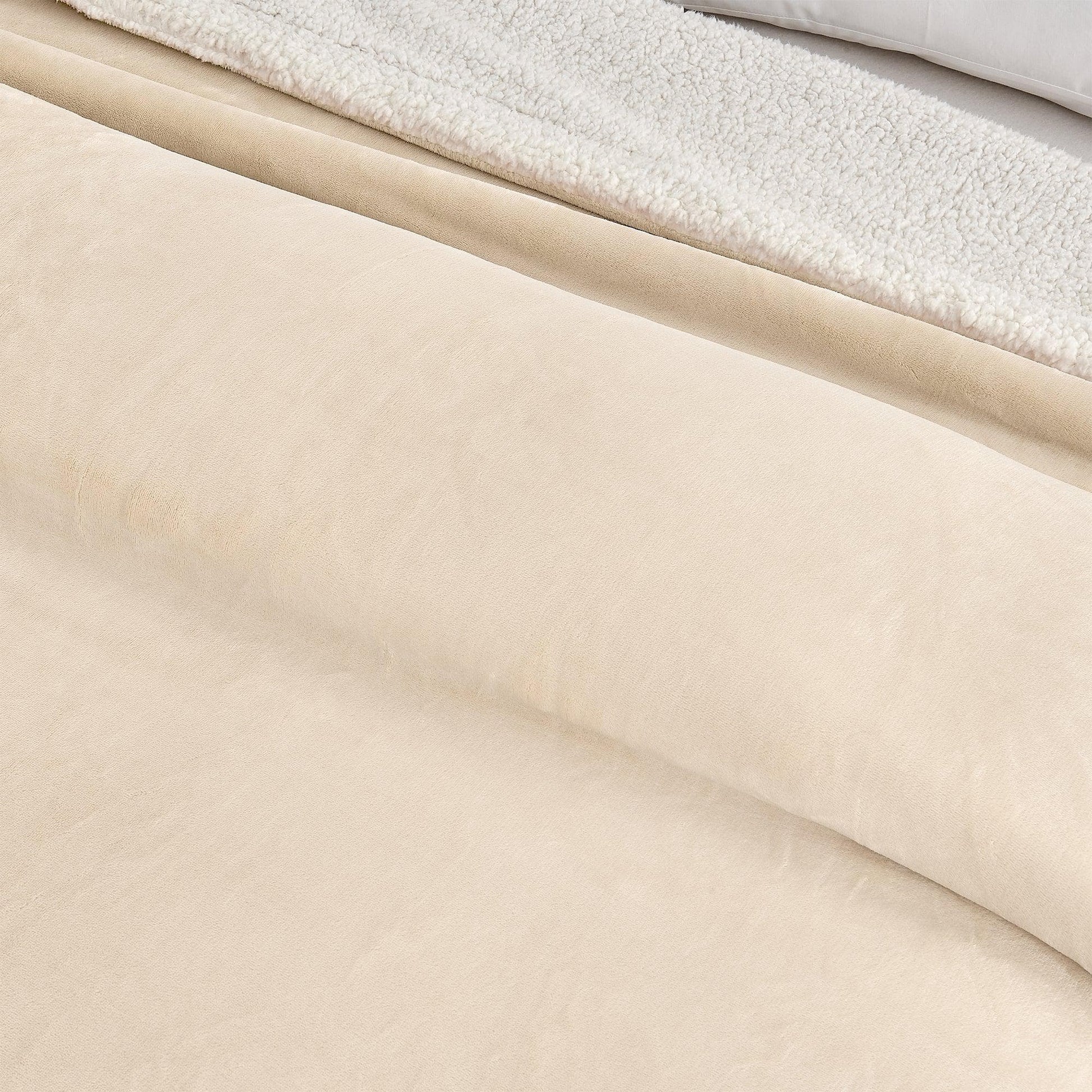 Velvet Plush Sherpa Luxury Bed Blanket - Kinsley Collection - -