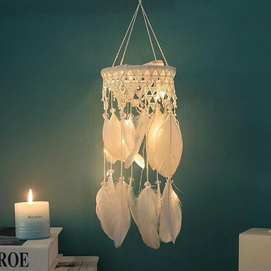 Handmade White Feather Dream Catcher Wind Chimes Hanging Ornaments Ceiling Decor Room Dream Net Hanging Craft Gift Car Ornament Ribbons Feathers Wrapped Lights For Bedroom Decor Wedding Decorations - - STDEKS873MJ