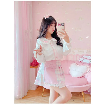 Kawaii Winter Wonderland: High-Waist Plaid Mini Skirt - -