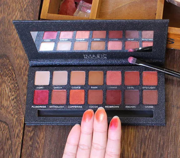 14-Color Eyeshadow Palette Makeup Set - - eyeshadow