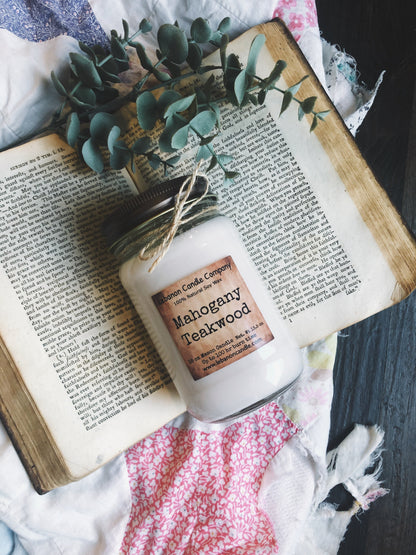 Mahogany Teakwood Candle - - Candles & Melts