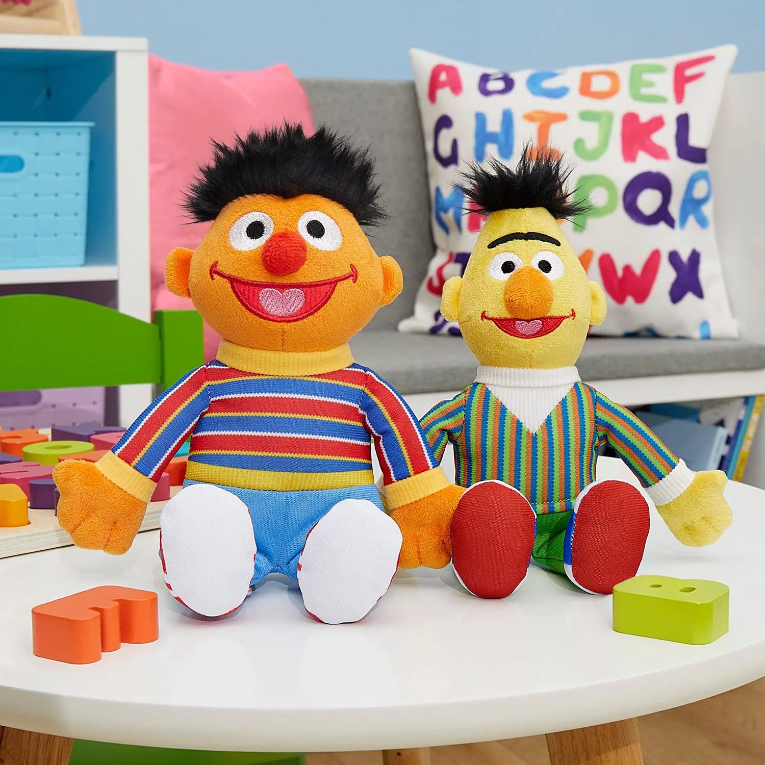 Sesame Street Friends Bert and Ernie 8-inch 2-Piece Set - - stuffed toy