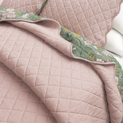 Floral Print & Scalloped Cotton Quilt Set - Gwen Collection - - Quilts & Comforters