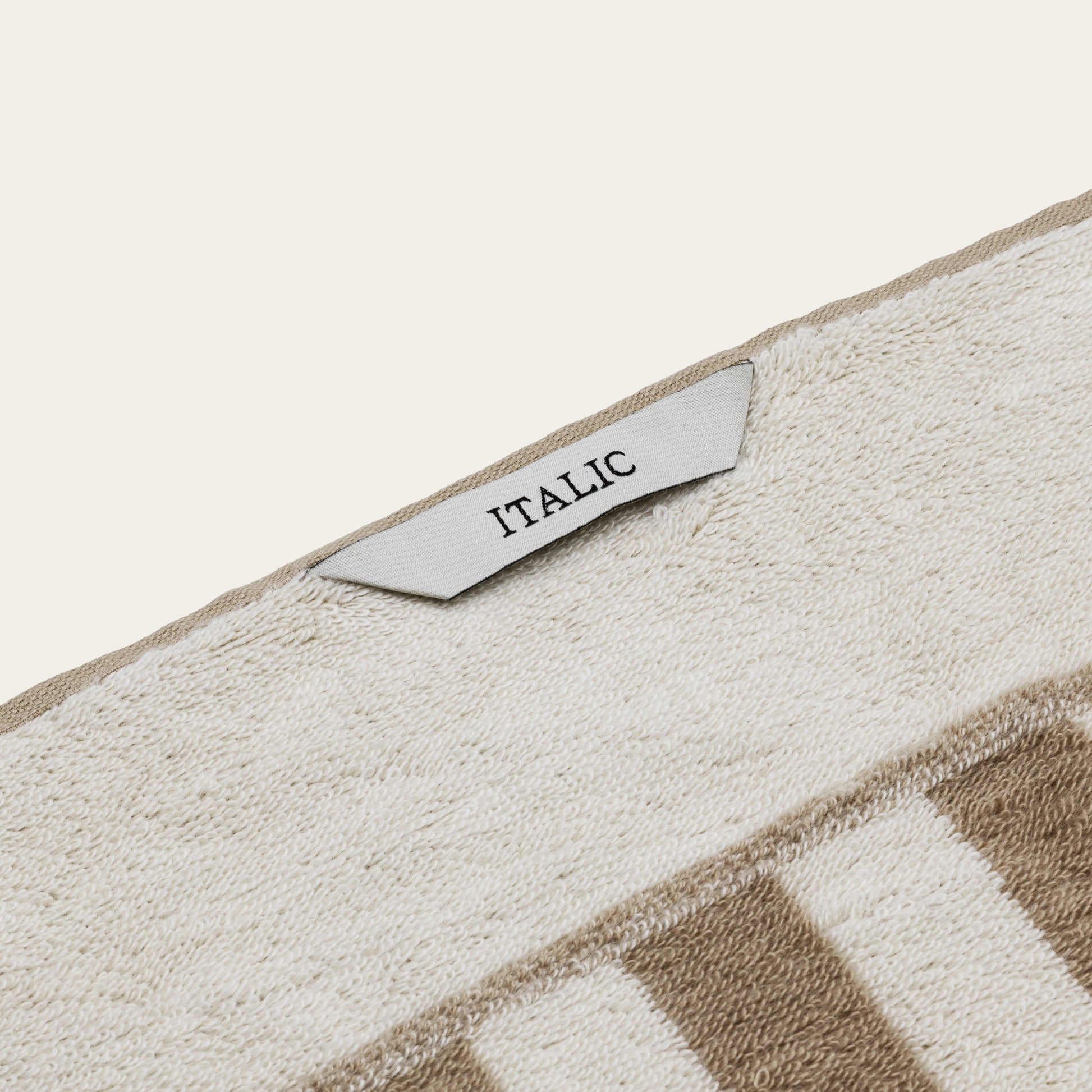 Pietra Australian Cotton Towels - -