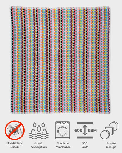Pom Pom Bath Mat - - Bath Towels