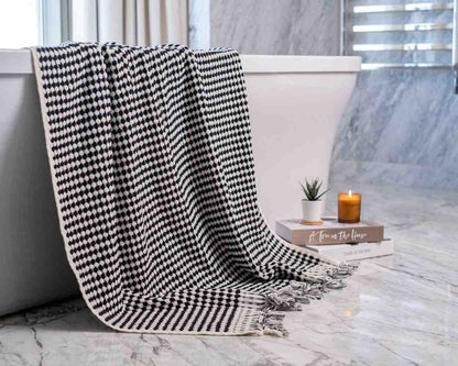 Pom Pom Bath Towel - Black - Bath Towels