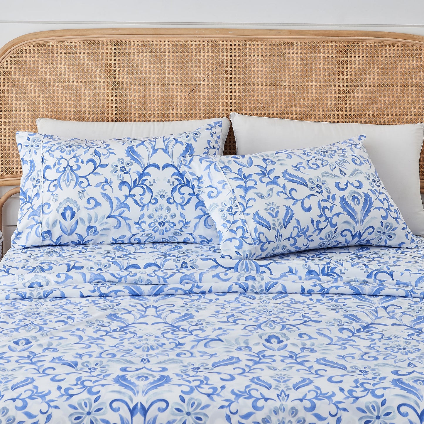 Watercolor Floral Sheet Set - Delia Collection - Watercolor Flowers - Blue - Sheets