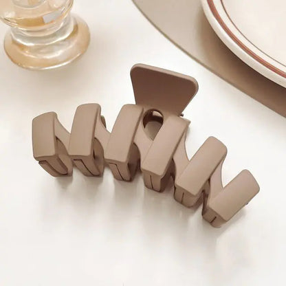 Geometric Flower Hair Clip Set - Kia Day Design