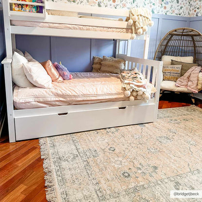 Robins Handmade Cotton-blend Rug - - Rugs