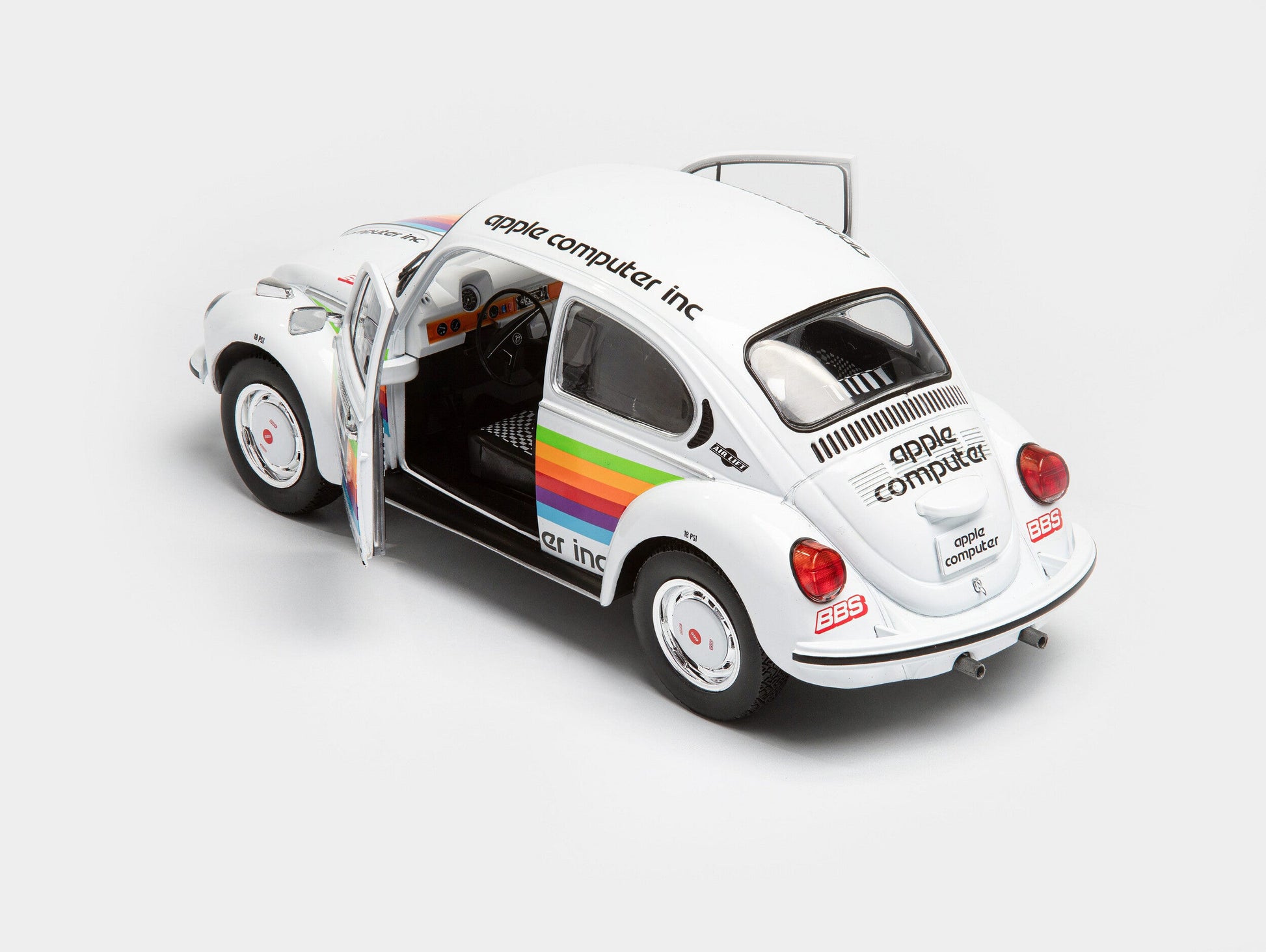 Solido 1975 Volkswagen Beetle 1303 K3 Tribute #9 White 1:18 - - Diecast Cars