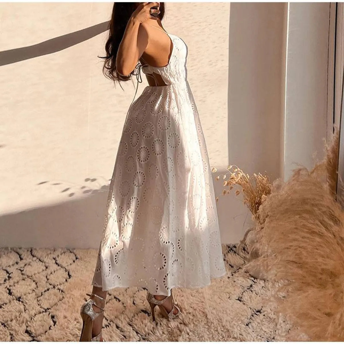 Sexy Backless Lace Dress - -