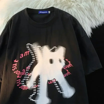 Shadow Feline Illusion Tee – Contemporary Artistic Cat Print - Black -