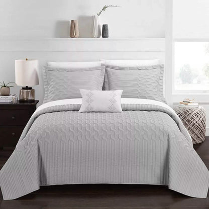 Shaly Quilt Cover Set Interlaced Vine Pattern Quilted Bed- DailySale- {{Product type}}
