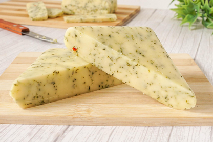 Spinach and Artichoke Jack- Keystone Cheese- {{Product type}}