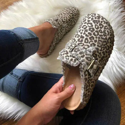 Women's Flat Heel Round Toe Loafers - Kia Day Design