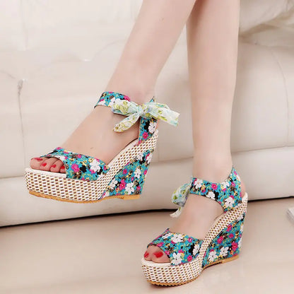 Floral Bow Wedge Heels - - wedge heels
