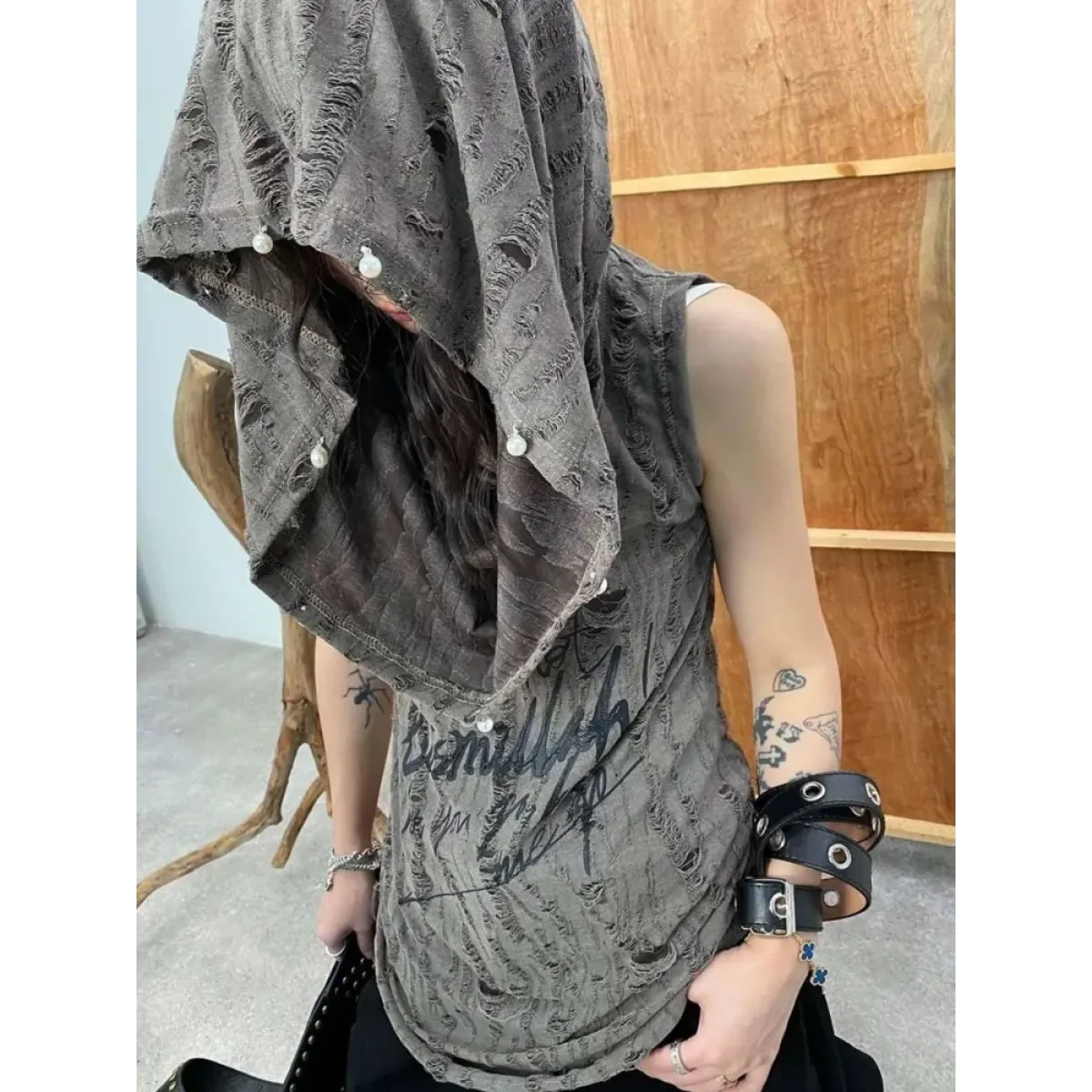 Distressed Hoodie Tank Top – Y2K Grunge Pearl Detail Tee - - Tank Tops