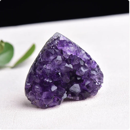 Natural Heart-Shaped Uruguay Amethyst Cluster - 4cm - 5cm - crystal